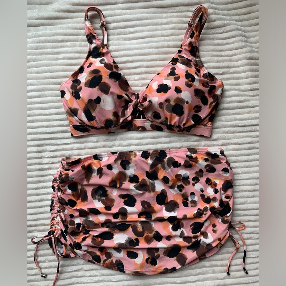 Birdsong Tie Front Bikini Top (36DD) & Skirted Bikini Bottom (L) - NWT